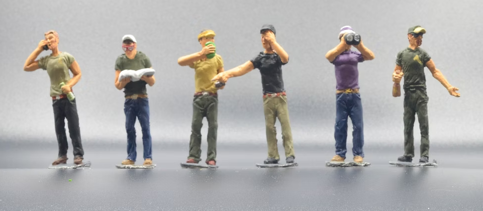 Male Spectators | Standing #3 | MP32-25