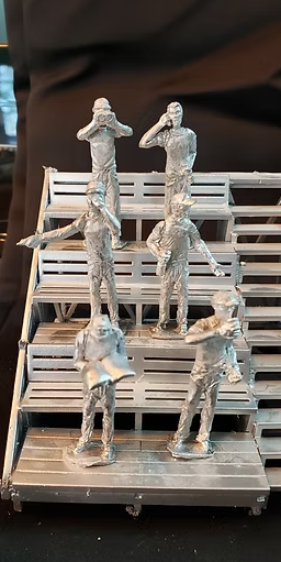 Male Spectators | Standing #3 | MP32-25