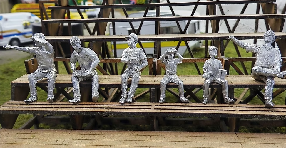 Male Spectators | Sitting #5 | MP32-27